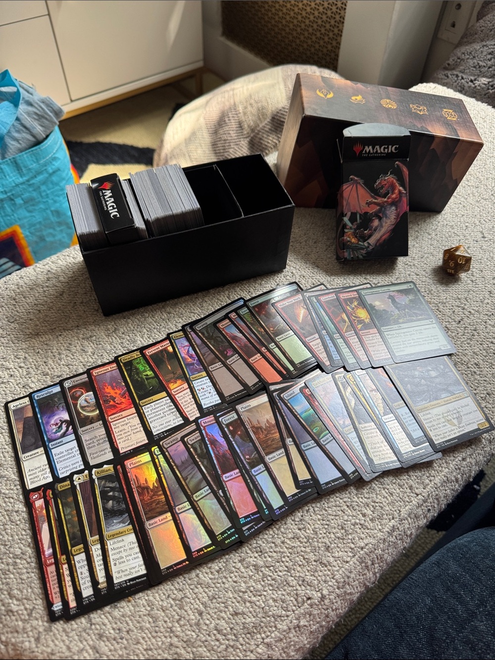 The Gathering Starter Collection with Storage Box, Cards & D20 Die